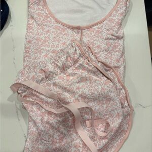 Pima Maternity Shorts Set in English Rose Floral - like new